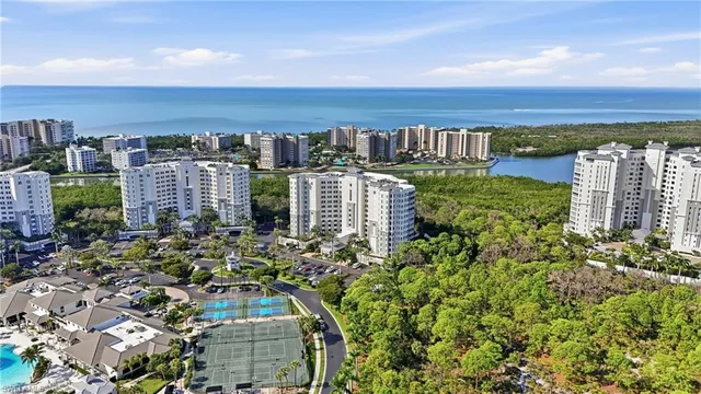 $1,100,000 | 325 Dunes Boulevard, Unit 205, Naples, FL 34110
