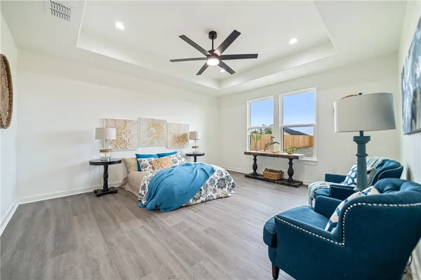 $635,000 | 1477 Nopal Lomas Drive, Corpus Christi, TX 78415