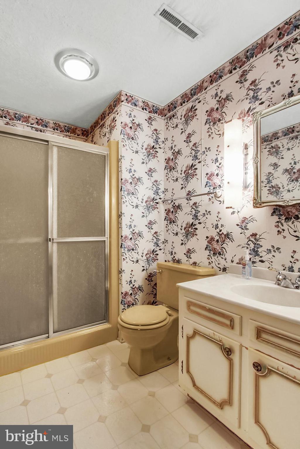 3401 Pebble Ridge Drive York, PA 17402 - Photo 23 of 27 Gallery Image 23