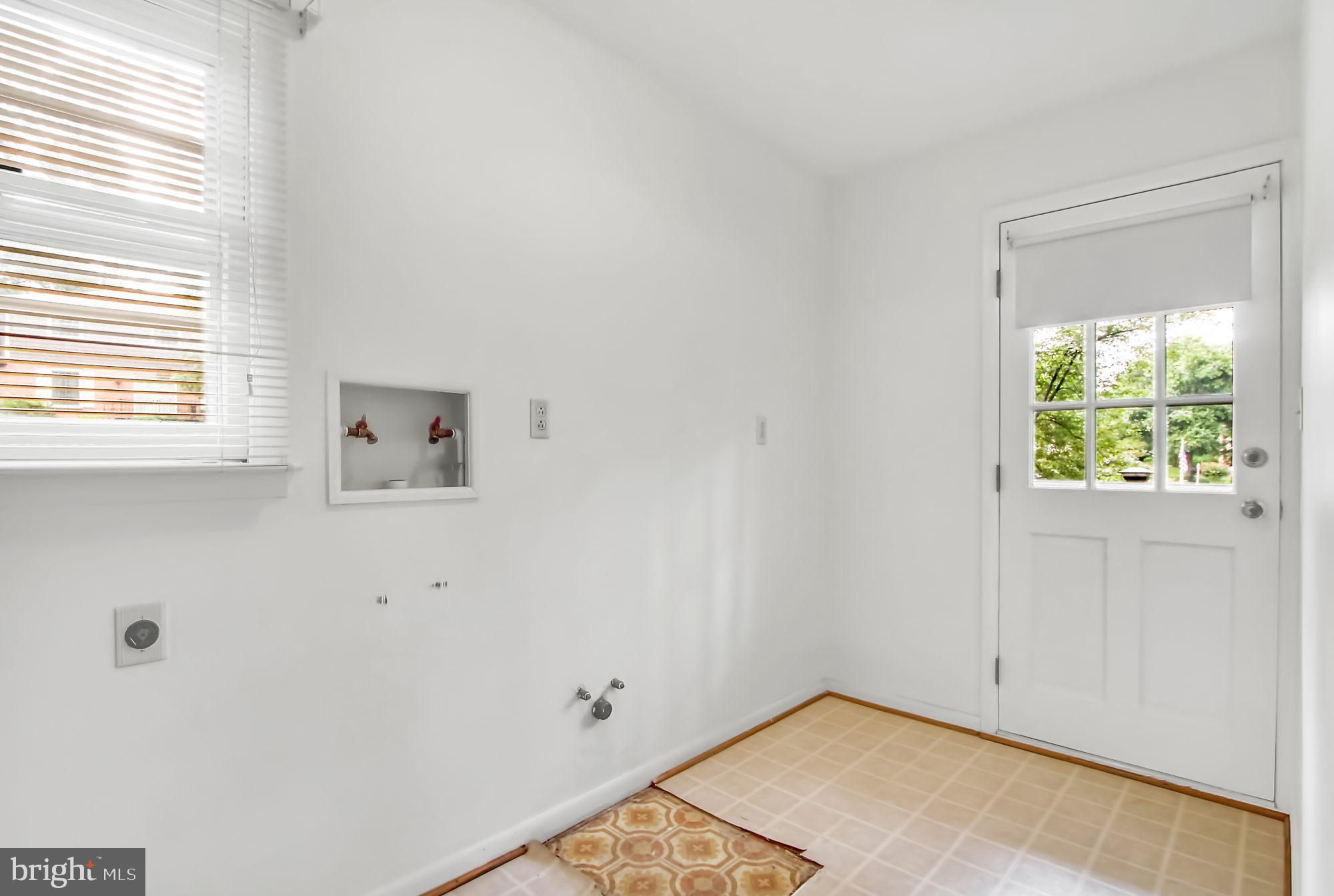 3401 Pebble Ridge Drive York, PA 17402 - Photo 10 of 27 Gallery Image 10