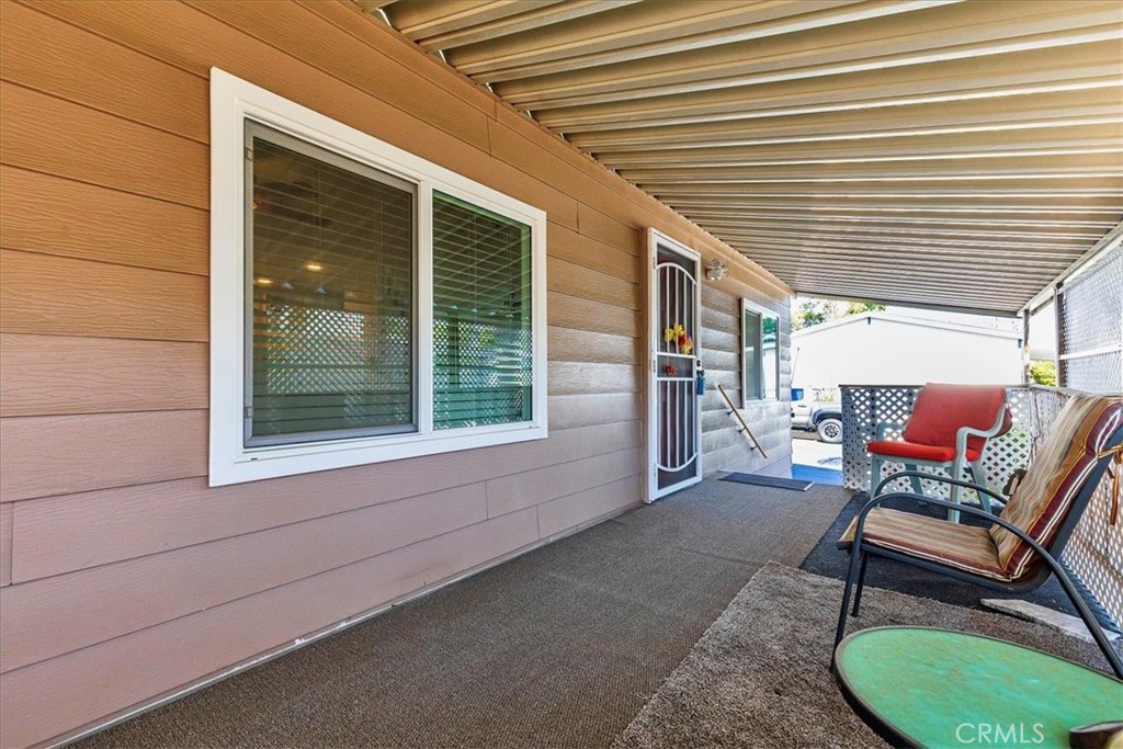 27701 Murrieta Road Menifee, CA 92586 - Photo 4 of 40