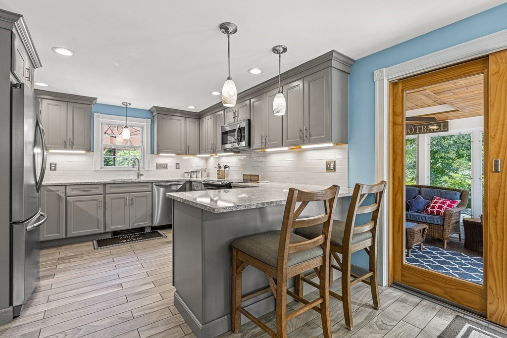 68 Hawley Road Melrose, MA 02176 - Photo 12 of 42 Gallery Image 12