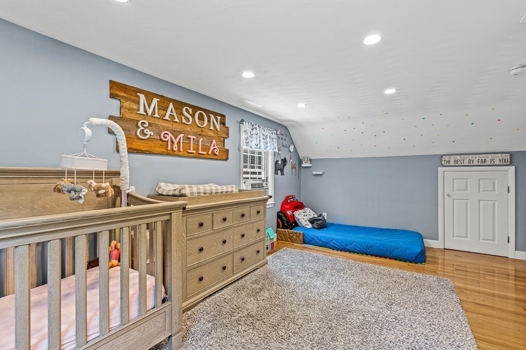 68 Hawley Road Melrose, MA 02176 - Photo 22 of 42 Gallery Image 22