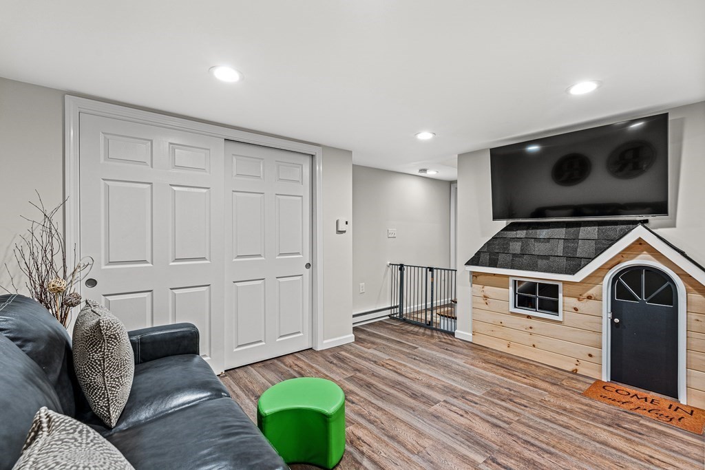 68 Hawley Road Melrose, MA 02176 - Photo 30 of 42 Gallery Image 30