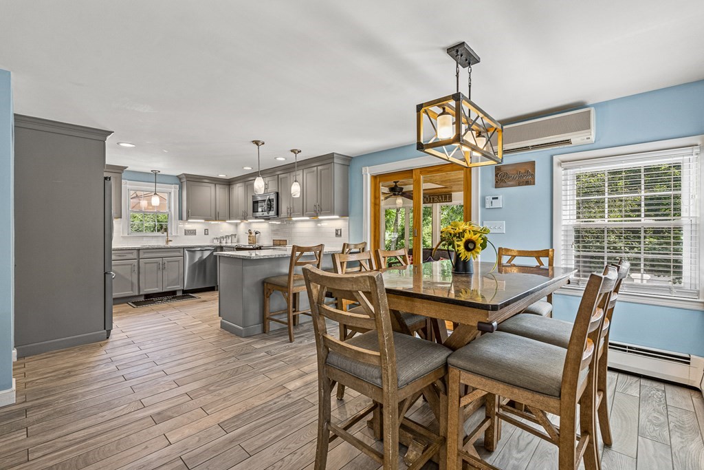 68 Hawley Road Melrose, MA 02176 - Photo 9 of 42 Gallery Image 9