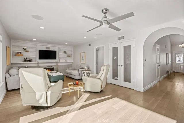 $1,575,000 | 25062 Paseo Cipres, Lake Forest, CA 92630