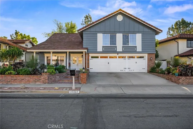 $1,575,000 | 25062 Paseo Cipres, Lake Forest, CA 92630