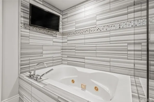 $1,575,000 | 25062 Paseo Cipres, Lake Forest, CA 92630