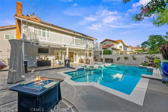 $1,575,000 | 25062 Paseo Cipres, Lake Forest, CA 92630