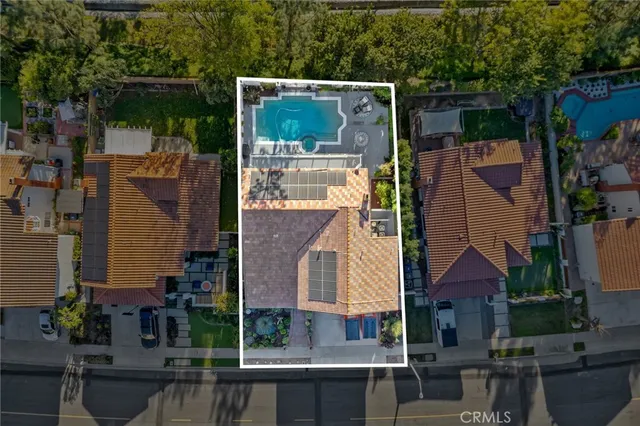 $1,575,000 | 25062 Paseo Cipres, Lake Forest, CA 92630