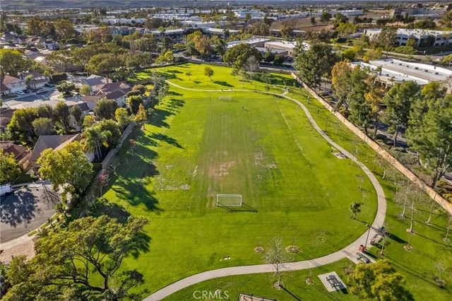 $1,575,000 | 25062 Paseo Cipres, Lake Forest, CA 92630