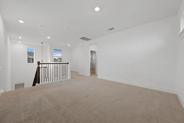 $2,250 | 2568 Jack Nora Way, Round Rock, TX 78665