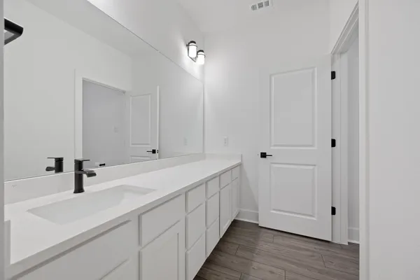 $2,250 | 2568 Jack Nora Way, Round Rock, TX 78665