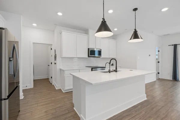 $2,250 | 2568 Jack Nora Way, Round Rock, TX 78665
