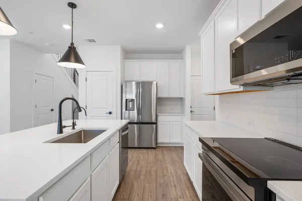 $2,250 | 2568 Jack Nora Way, Round Rock, TX 78665