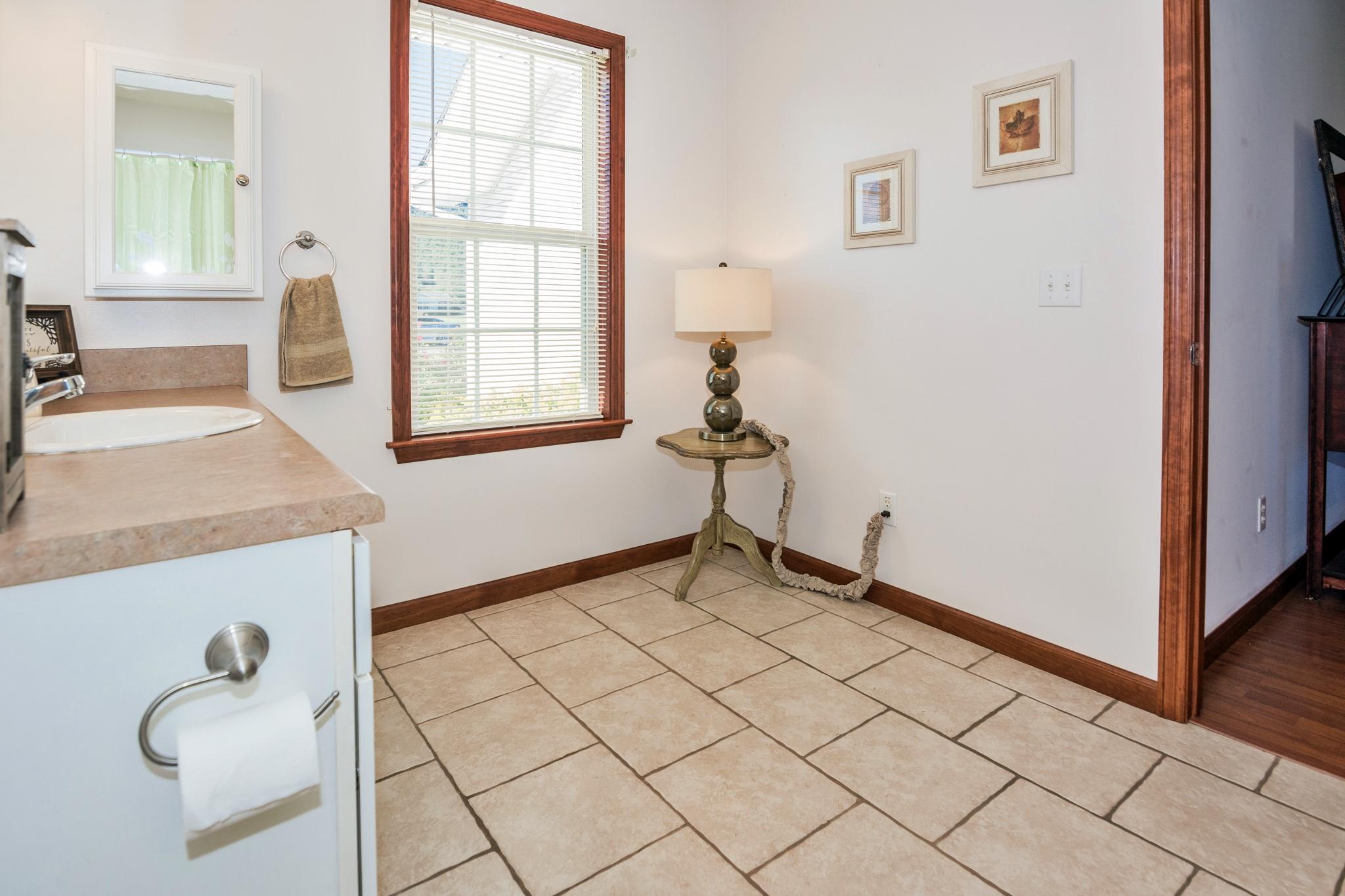 293 Beaver Creek Road Dunlap, TN 37327 - Photo 22 of 42 Master Bath