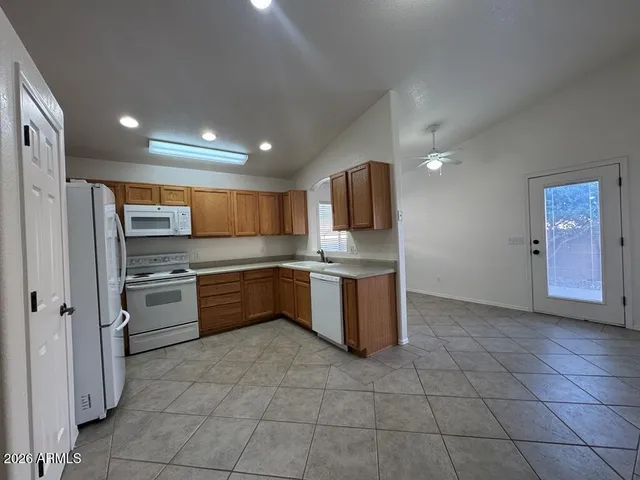 $1,750 | 1053 Monte Vista Avenue, Sierra Vista, AZ 85635