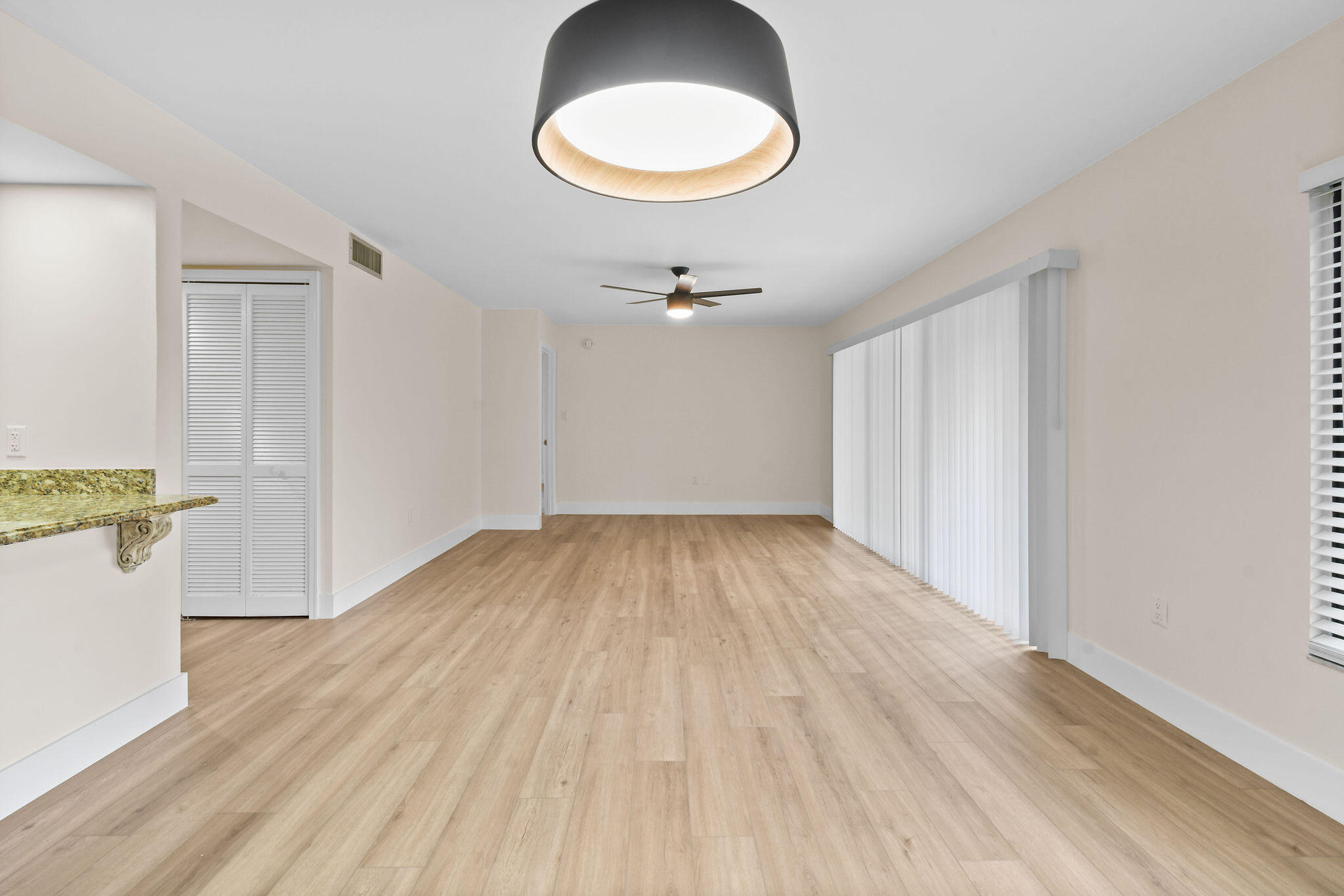 2233 Northwest 22nd Avenue, Unit 102 Stuart, FL 34994 - Photo 14 of 55 2243NW22ndAve#102(13)