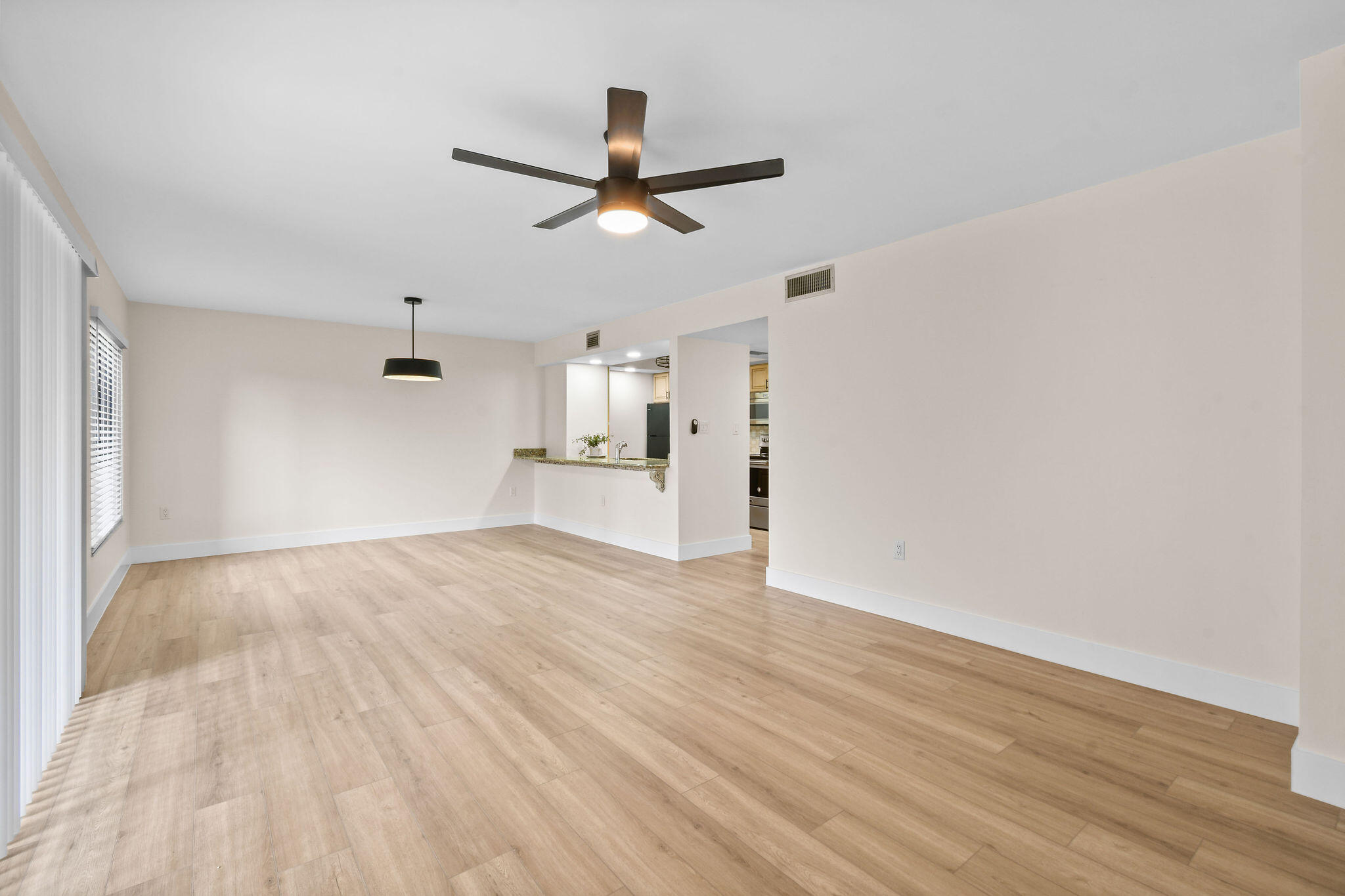 2233 Northwest 22nd Avenue, Unit 102 Stuart, FL 34994 - Photo 10 of 55 2243NW22ndAve#102(9)