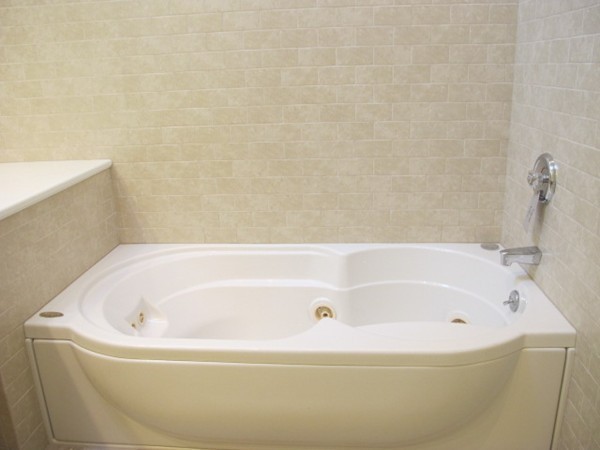 10 Oak Hill Road Worcester, MA 01609 - Photo 15 of 30 Gallery Image 15
