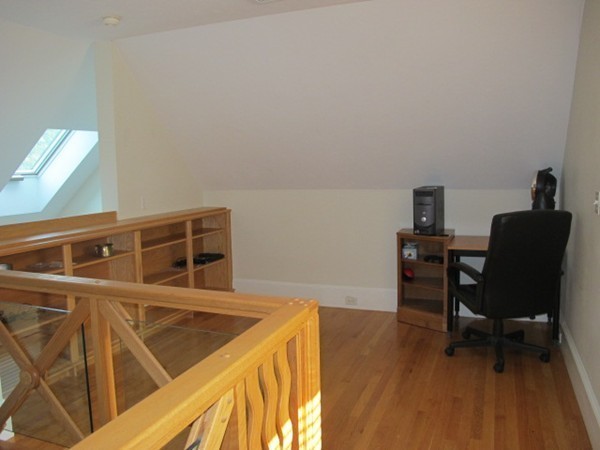 10 Oak Hill Road Worcester, MA 01609 - Photo 18 of 30 Gallery Image 18