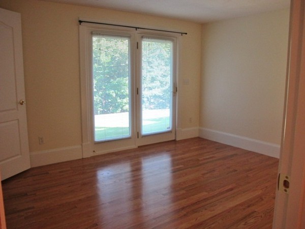 10 Oak Hill Road Worcester, MA 01609 - Photo 23 of 30 Gallery Image 23