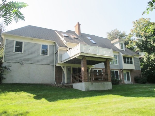 10 Oak Hill Road Worcester, MA 01609 - Photo 29 of 30 Gallery Image 29