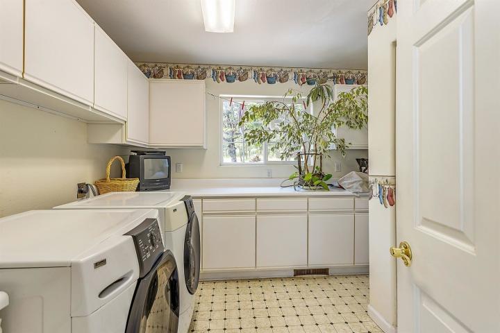 5100 Upper Applegate Road Jacksonville, OR 97530 - Photo 14 of 34 20200402075446683793000000-o