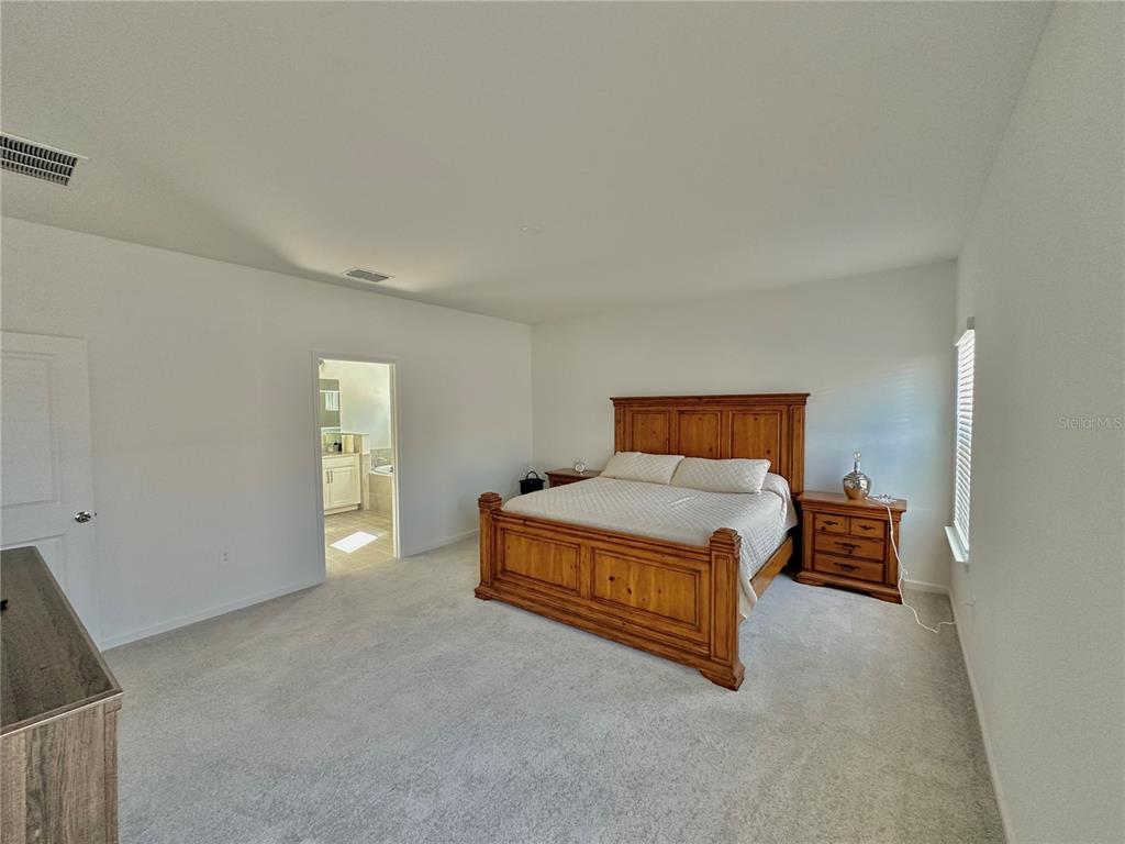 8846 Southwest 69th Terrace Ocala, FL 34476 - Photo 4 of 51