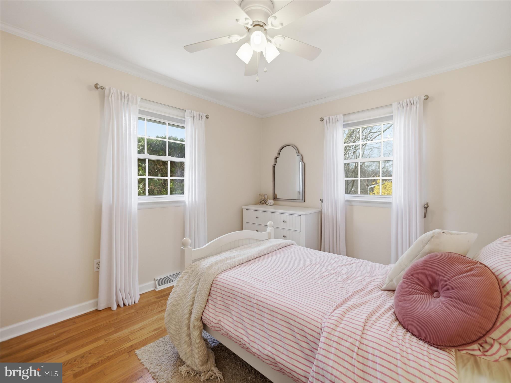 13835 Northcrest Road Hagerstown, MD 21742 - Photo 16 of 38 Bedroom #2