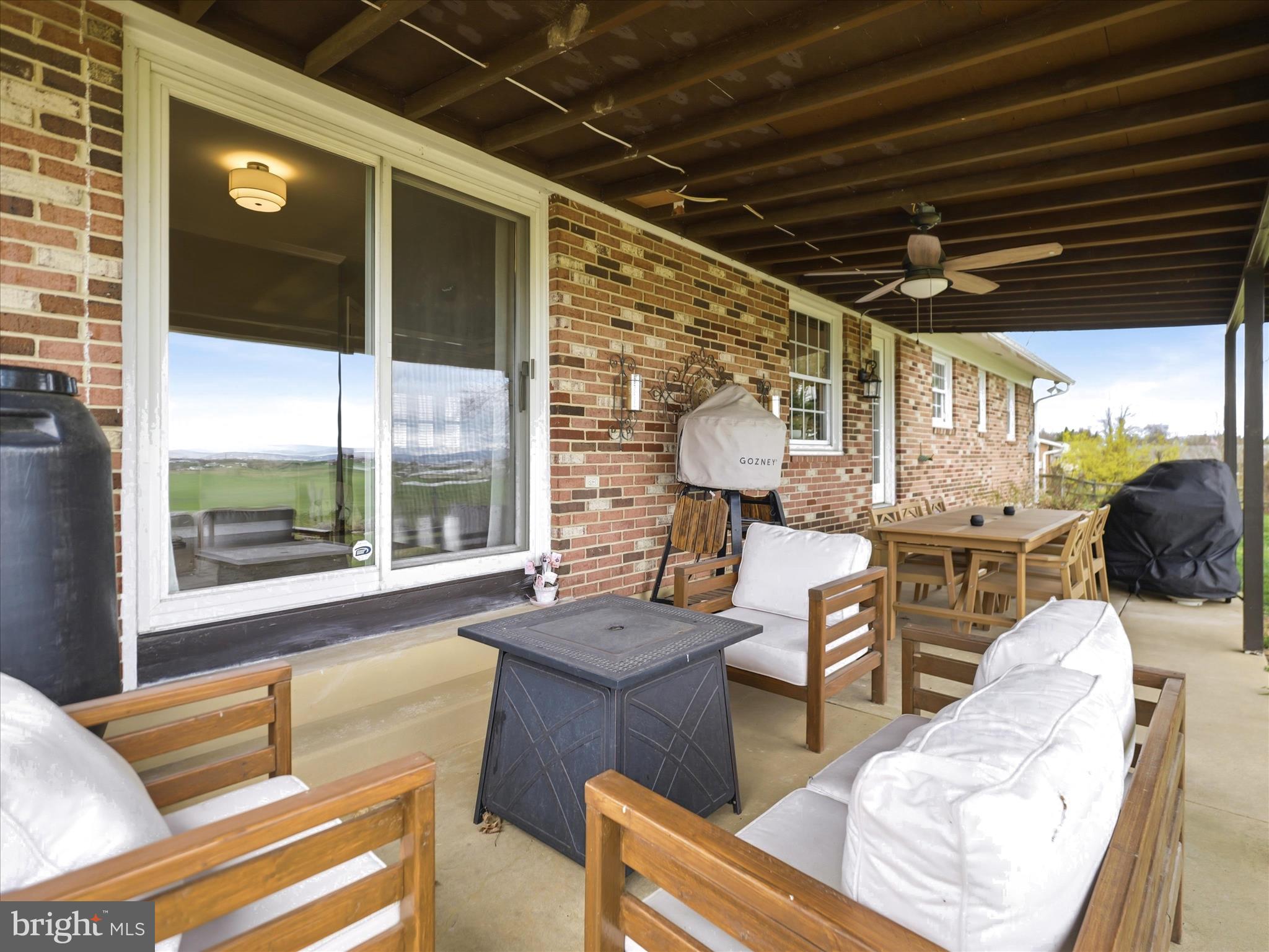 13835 Northcrest Road Hagerstown, MD 21742 - Photo 25 of 38 Covered back porch.