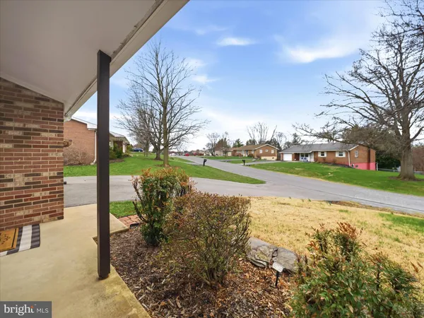 $395,000 | 13835 Northcrest Road, Hagerstown, MD 21742