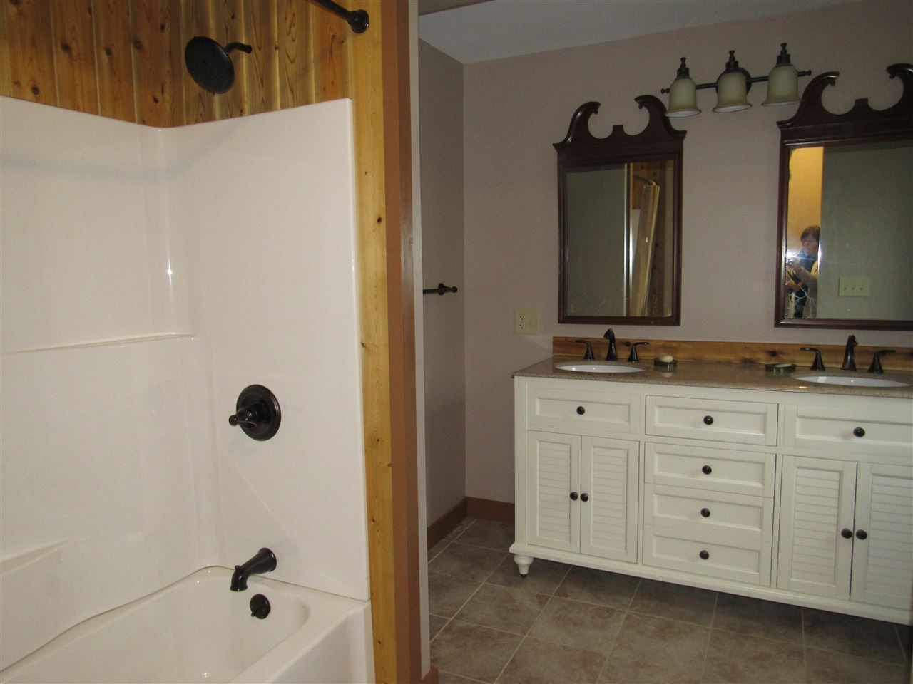 48 Baxter Street Rutland, VT 05701 - Photo 7 of 22