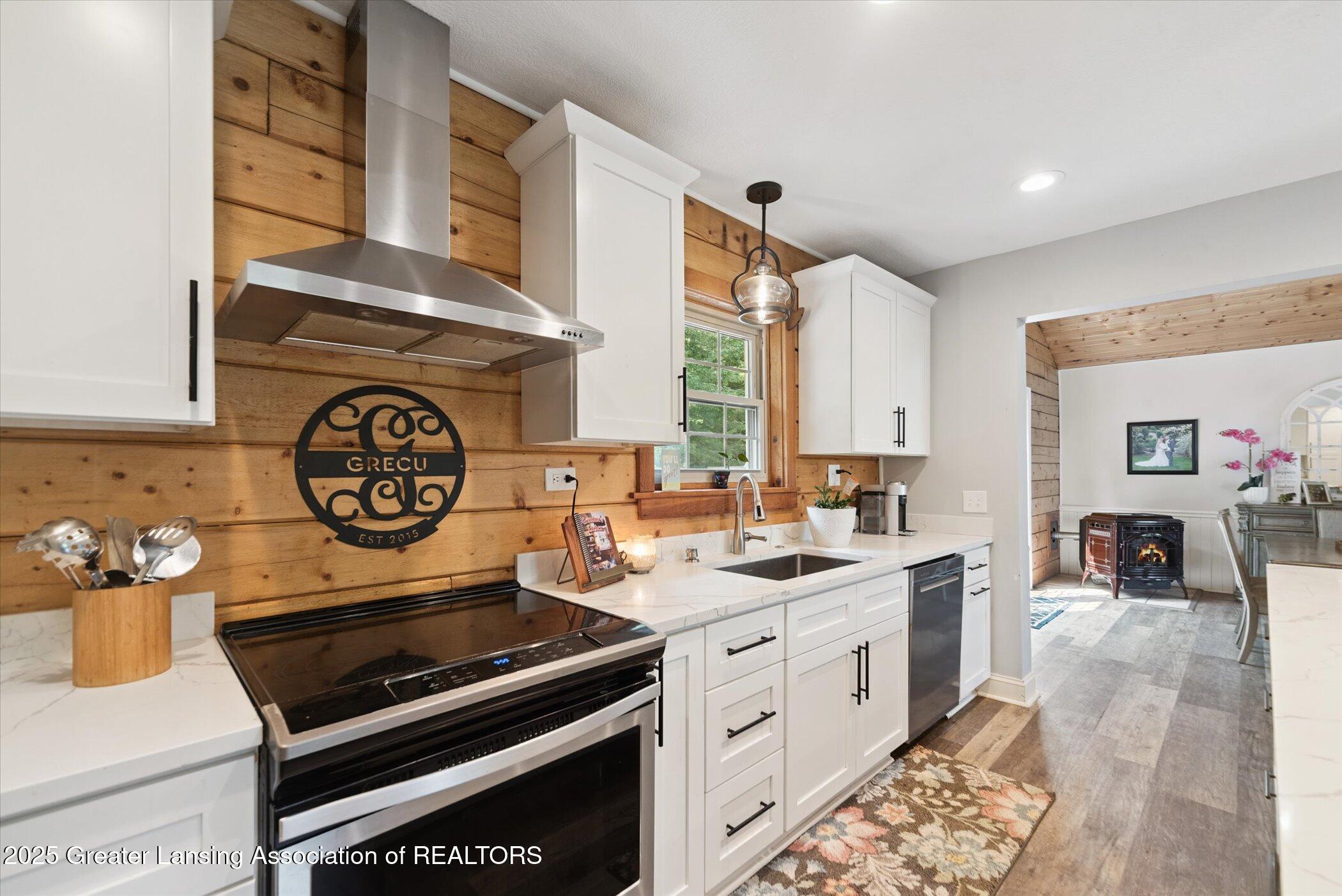 9871 Mason Road Ovid, MI 48866 - Photo 8 of 42 17-9871-Mason-Rd-Ovid-MI-48866-WindowSti