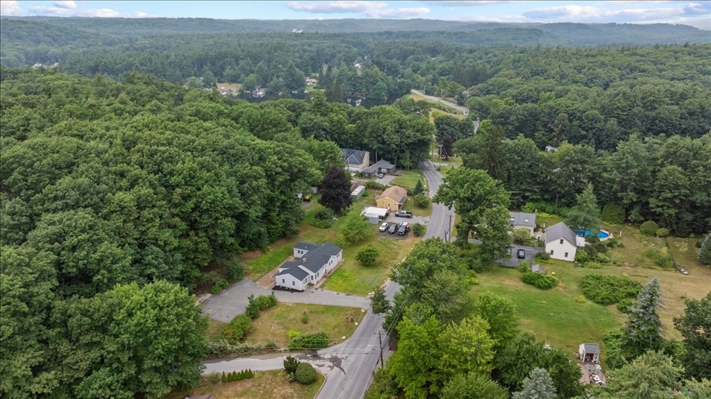 19 East Road Westminster, MA 01473 - Photo 7 of 37