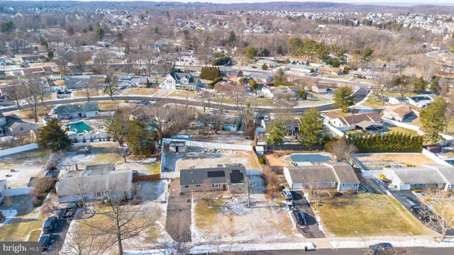 $549,900 | 17 Cambridge Road, Kendall Park, NJ 08824