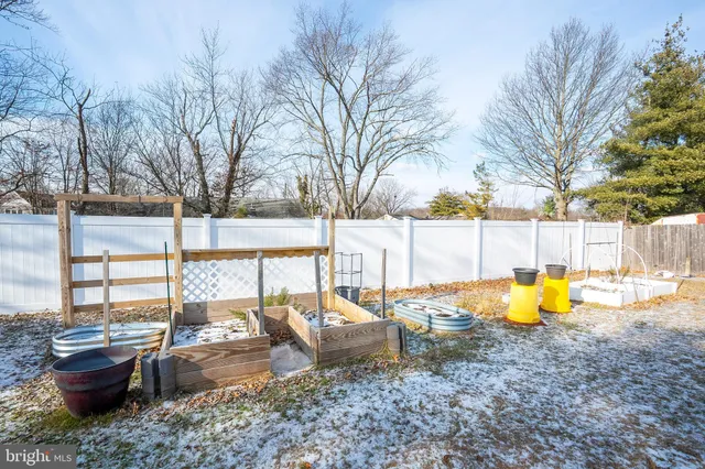 $549,900 | 17 Cambridge Road, Kendall Park, NJ 08824