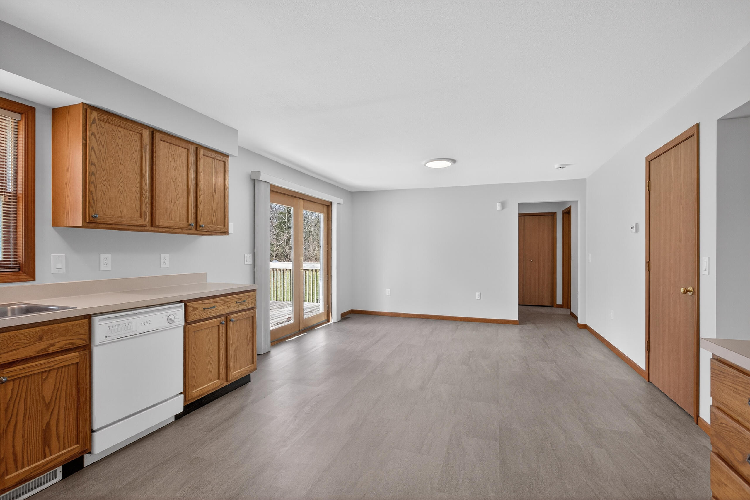 5452 Oakpoint Road Jackson, MI 49201 - Photo 15 of 65 026_0N0A7284