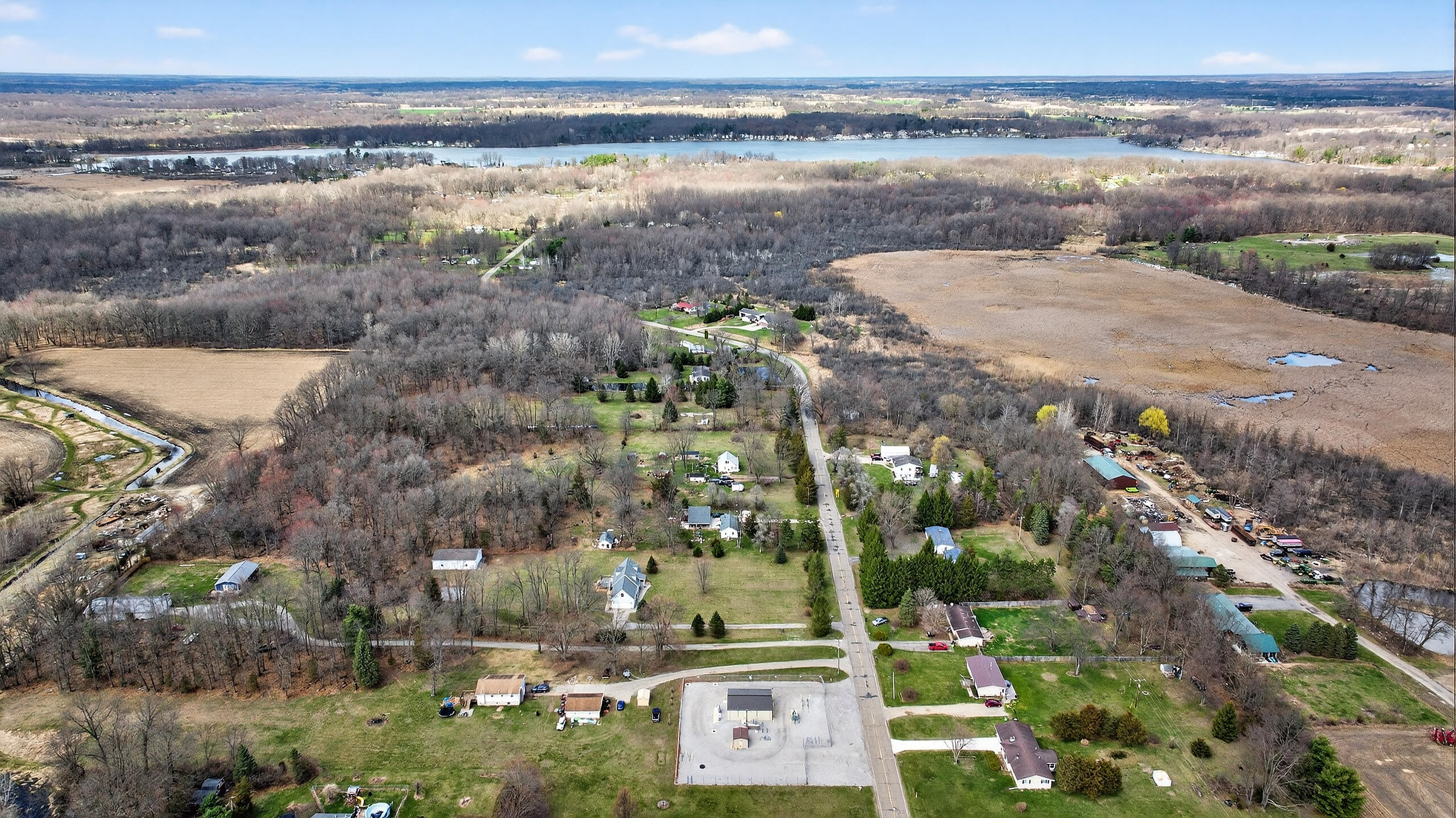 5452 Oakpoint Road Jackson, MI 49201 - Photo 61 of 65 092_5452 Oak Point Rd Jackson MI (Aerial