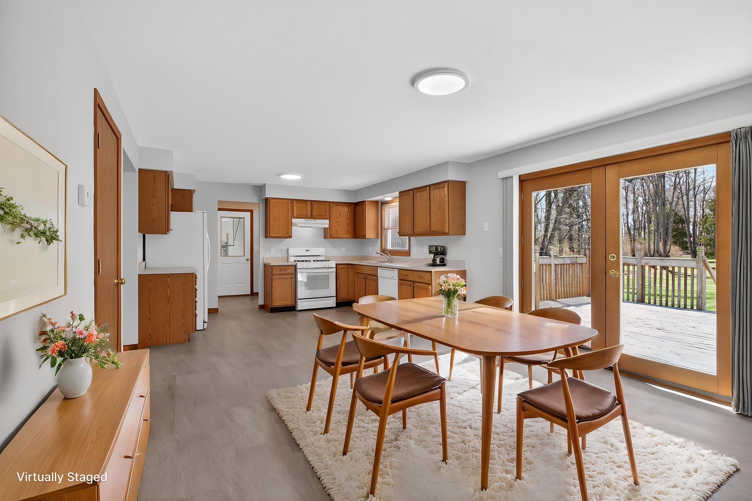 5452 Oakpoint Road Jackson, MI 49201 - Photo 10 of 65 030_0N0A7296 - Dining Room - Standard -