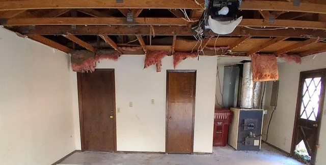 a view of a storage & utility room