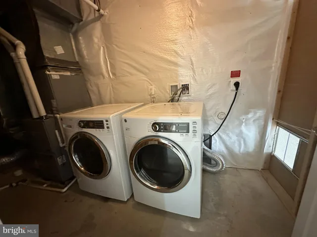 a view of an entryway with staircase