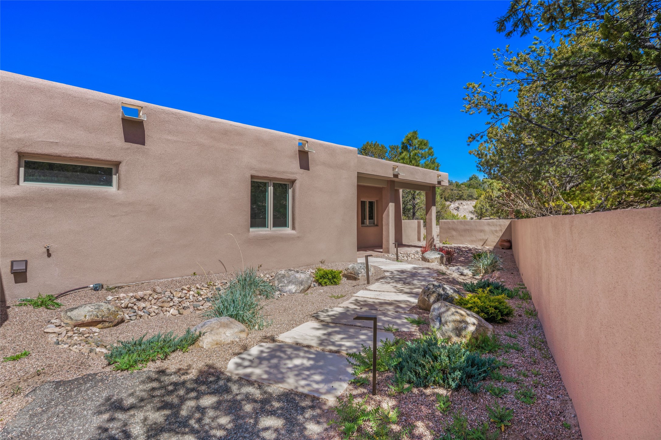 722 Gonzales Road Santa Fe, NM 87501 - Photo 38 of 40