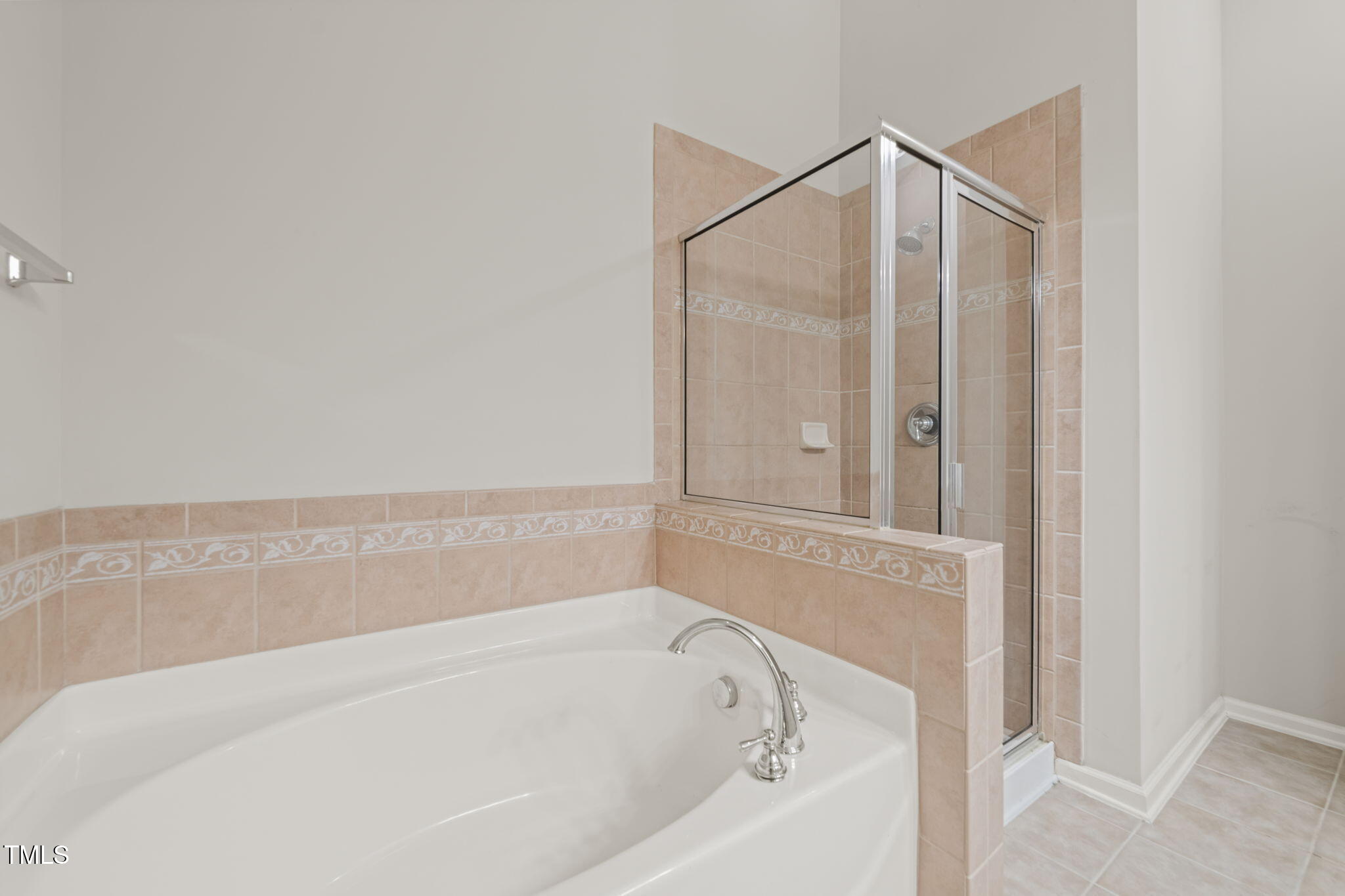 4703 Kings Garden Road Raleigh, NC 27612 - Photo 28 of 44 28-web-or-mls-untitled-127