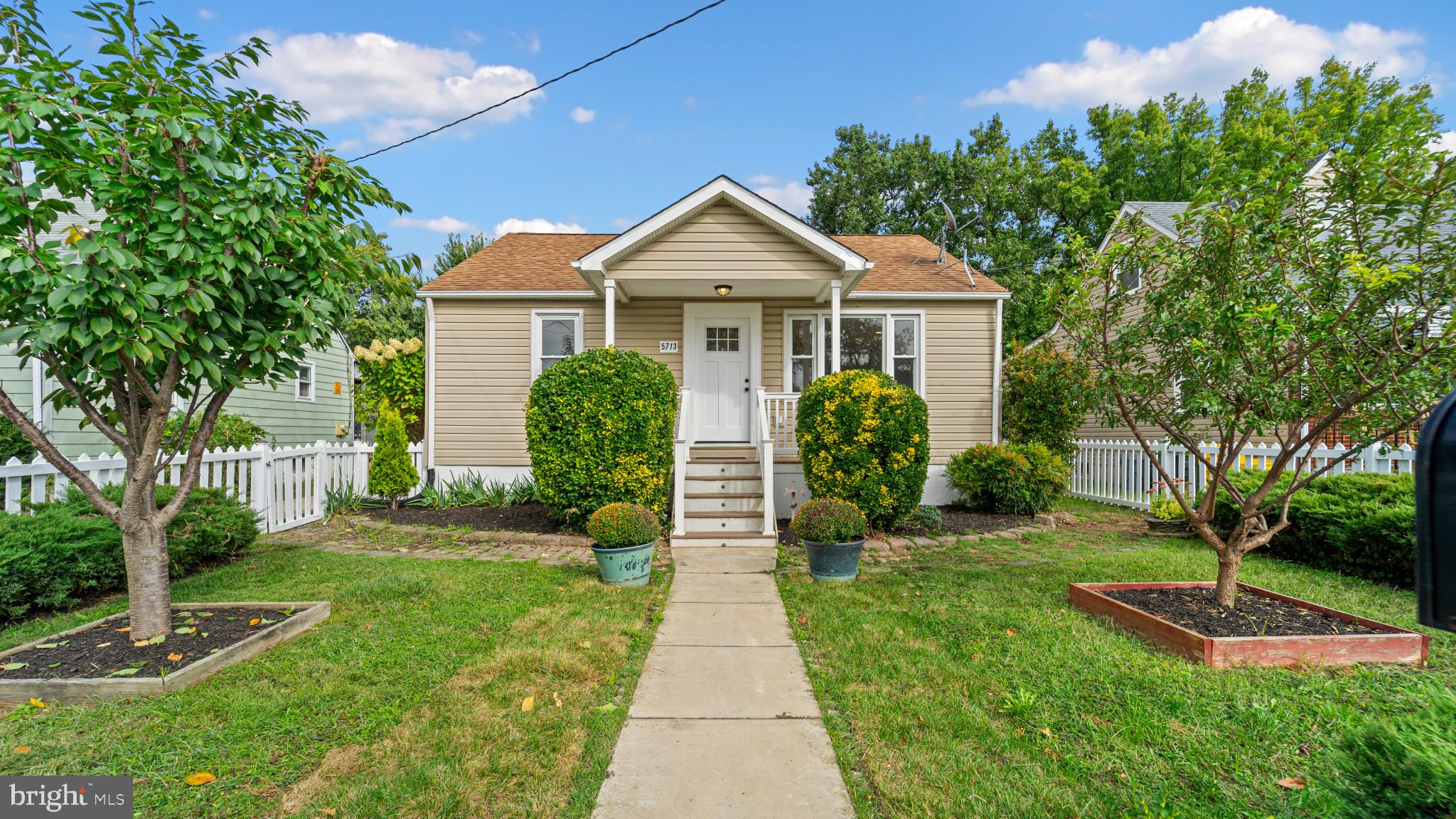 5713 Moore Street Brooklyn, MD 21225 - Photo 4 of 31 Front