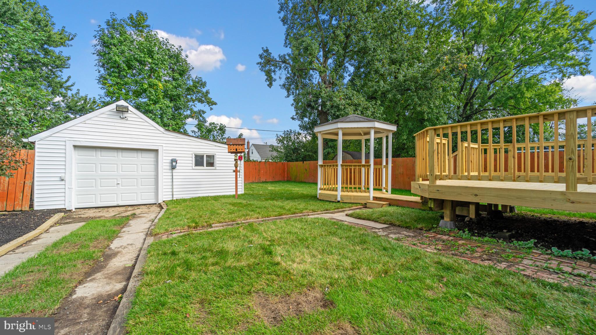 5713 Moore Street Brooklyn, MD 21225 - Photo 9 of 31 Huge Backyard + Garage/Workshop