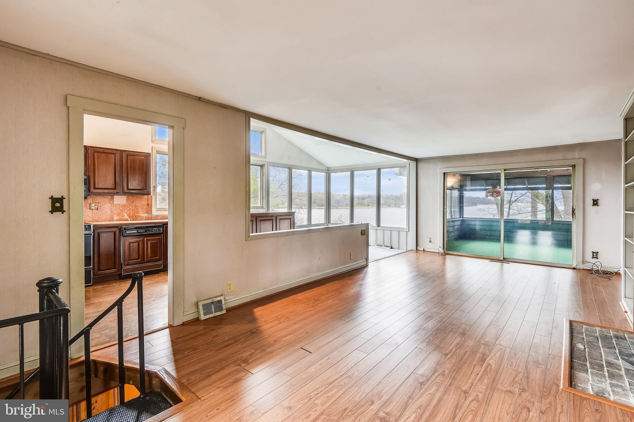 773 Robin Hood Road Annapolis, MD 21405 - Photo 12 of 57