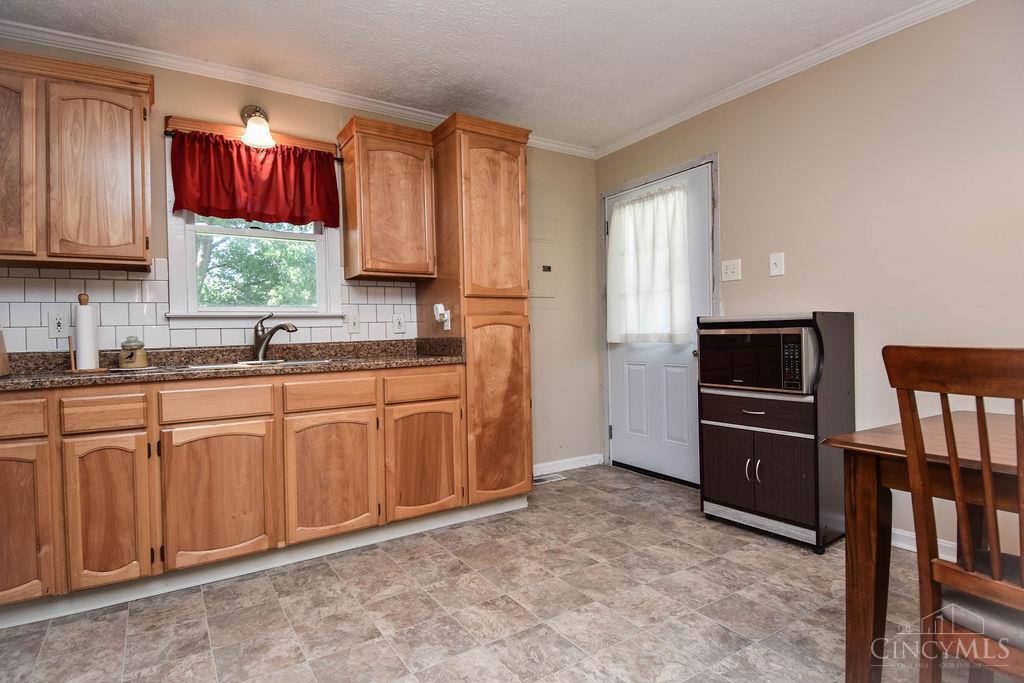6671 Neanover Road Somerville, OH 45064 - Photo 13 of 38 Gallery Image 13
