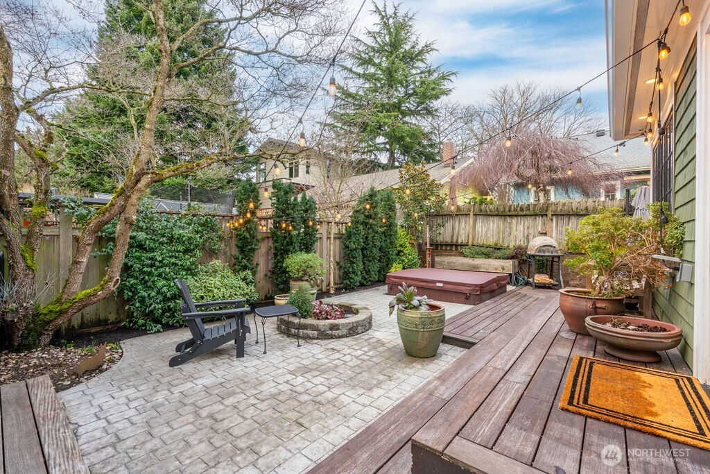 106 Northeast 46th Street Seattle, WA 98105 - Photo 29 of 31