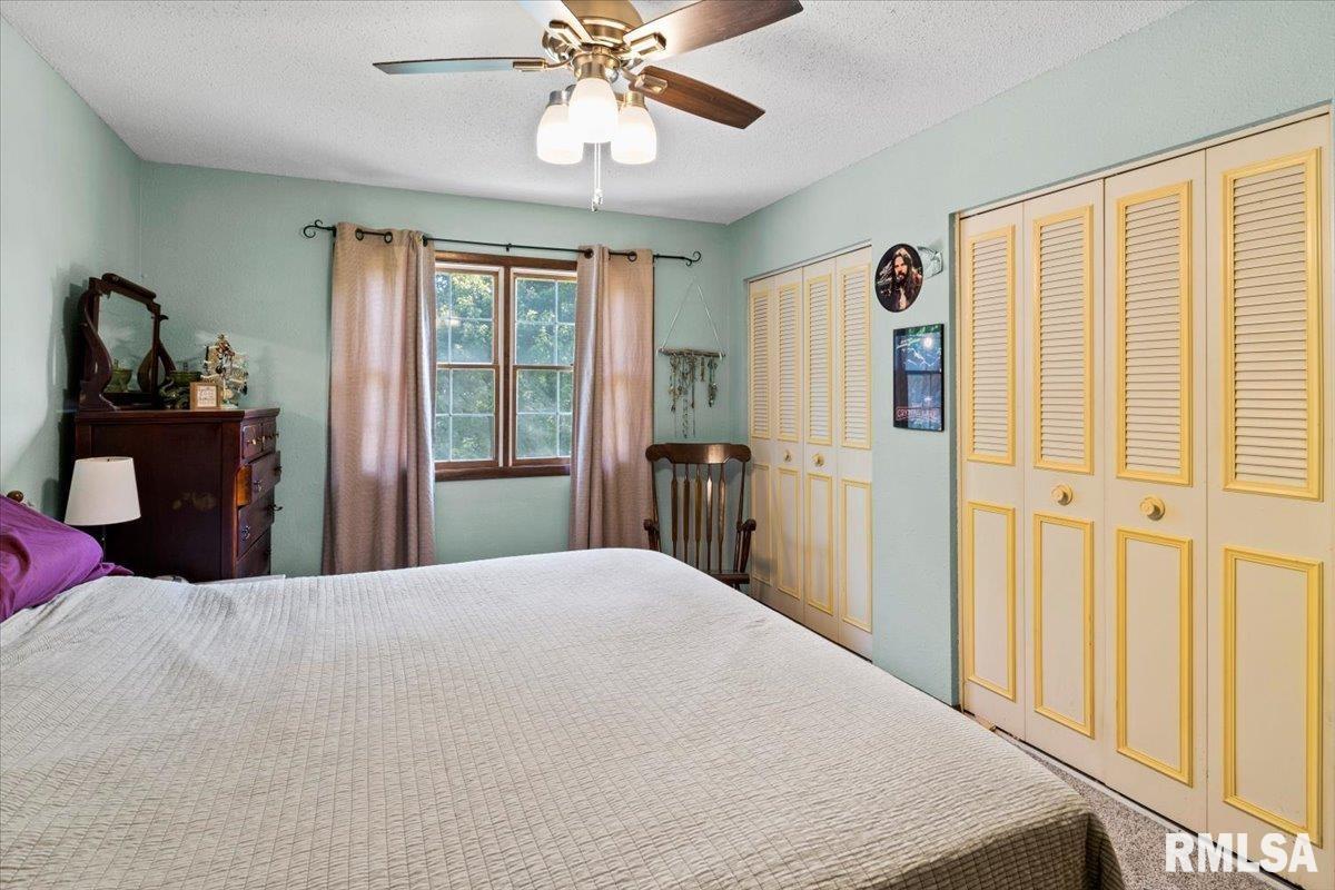 216 Quarterstaff Road Springfield, IL 62704 - Photo 21 of 35 Gallery Image 21